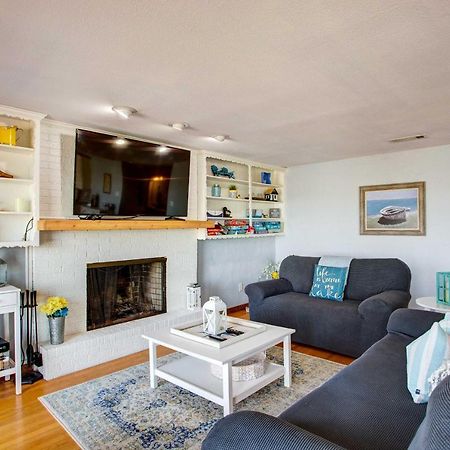 Cedar Creek Lakefront Vacation Rental With Pool Gun Barrel City Buitenkant foto