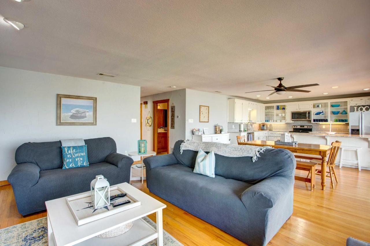 Cedar Creek Lakefront Vacation Rental With Pool Gun Barrel City Buitenkant foto