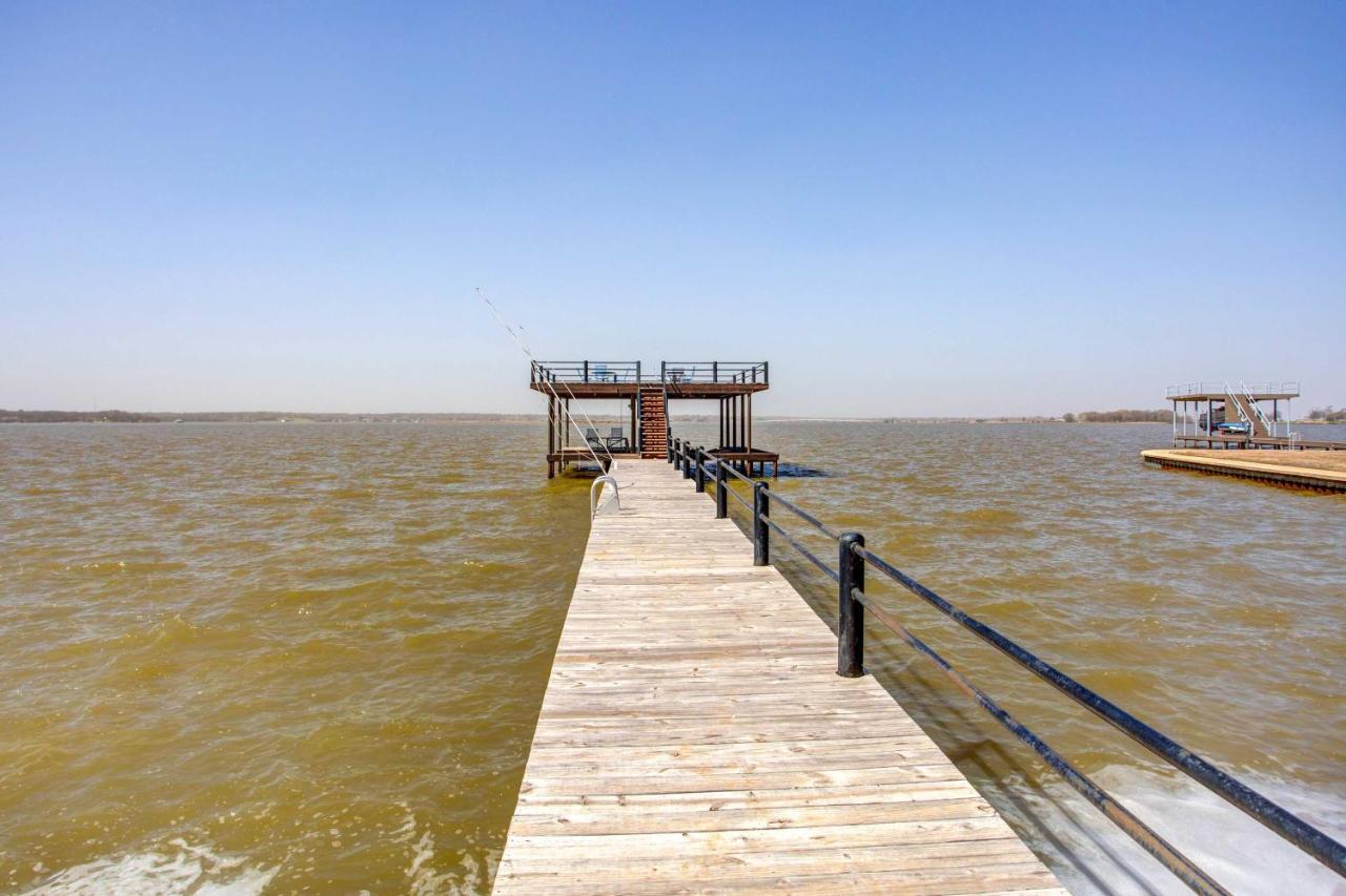 Cedar Creek Lakefront Vacation Rental With Pool Gun Barrel City Buitenkant foto